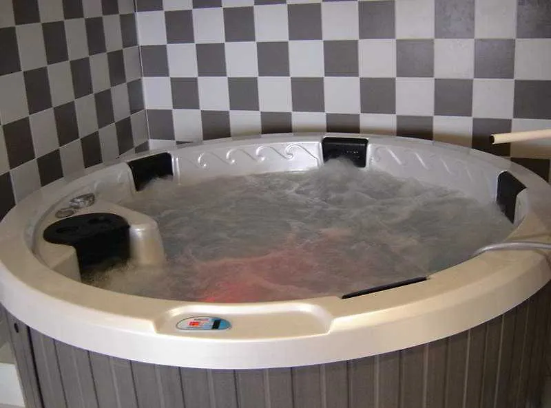 *** Hotel apartamentowy Villa Mariale By Popinns Lourdes Francja